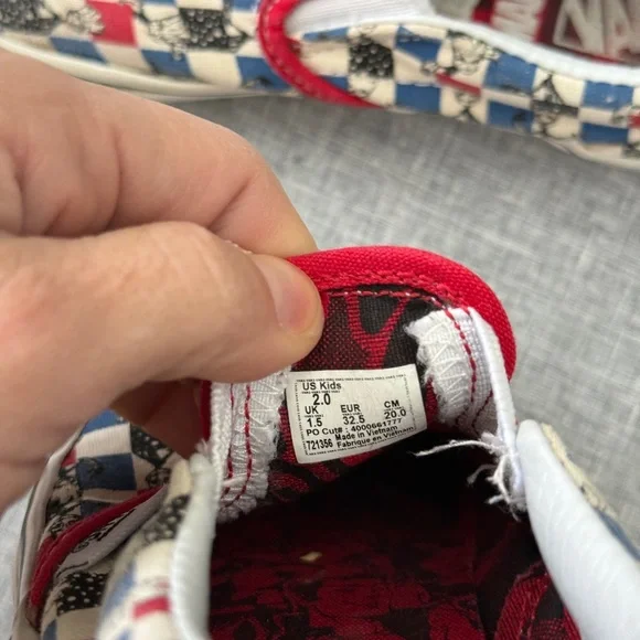 Vans Kids Marvel Groot Slip Ons - Picture 8 of 8